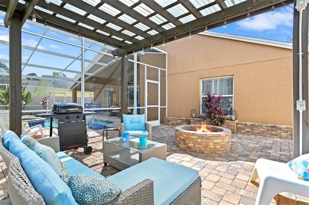 Exterior, Sun Room
