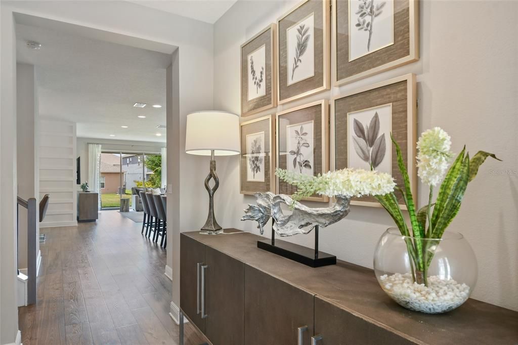 Interior, Recessed Lighting, Wood Texture Flooring