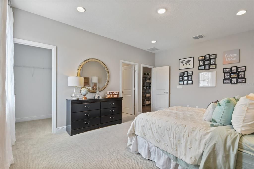 Bedroom, Interior, Recessed Lighting