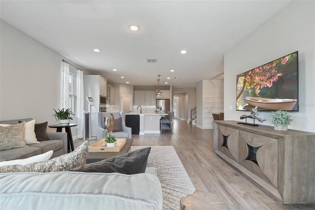 Interior, Kitchen, Living room, Pendant Lights, Recessed Lighting, Wood Texture Flooring