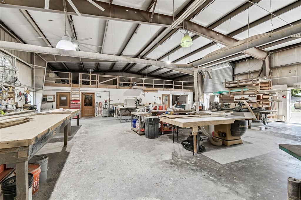 Game Room, Garage, Interior, Pendant Lights