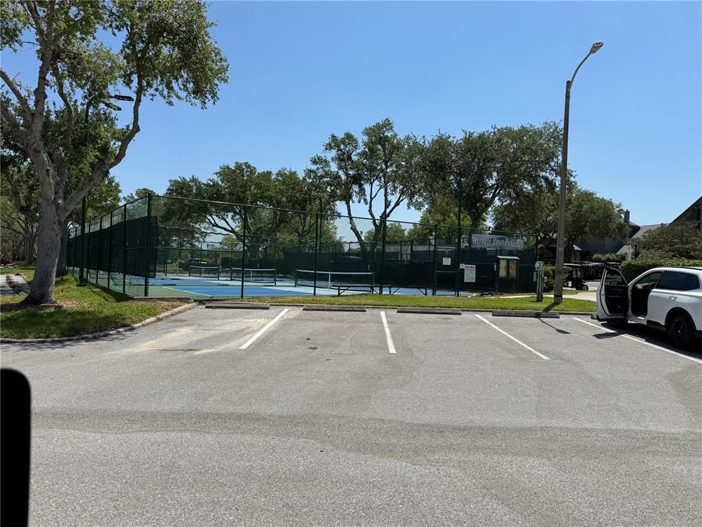 Exterior, Tennis Courts
