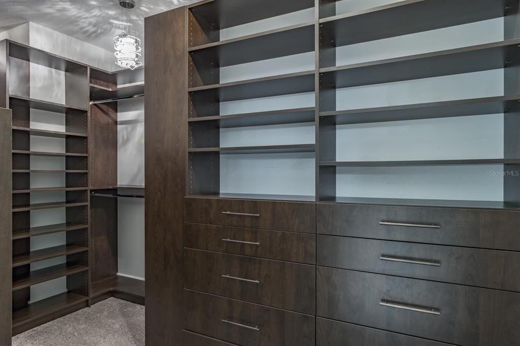 Interior, Walk-in Closets