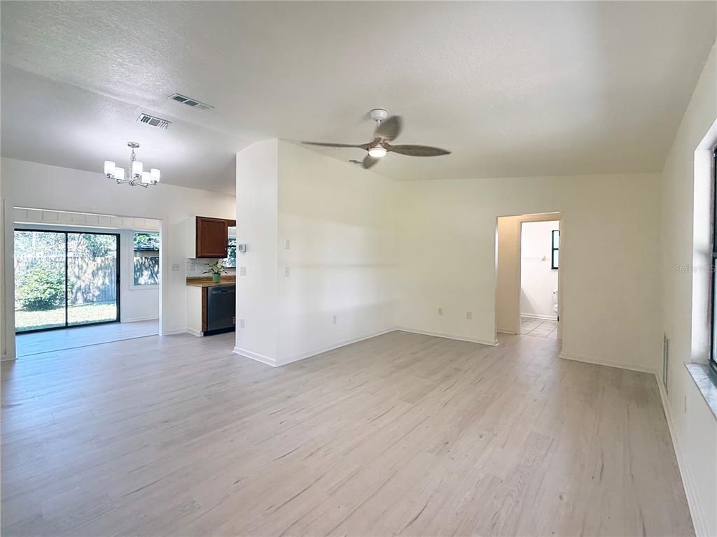 Chandelier, Empty room, Interior, Wood Texture Flooring