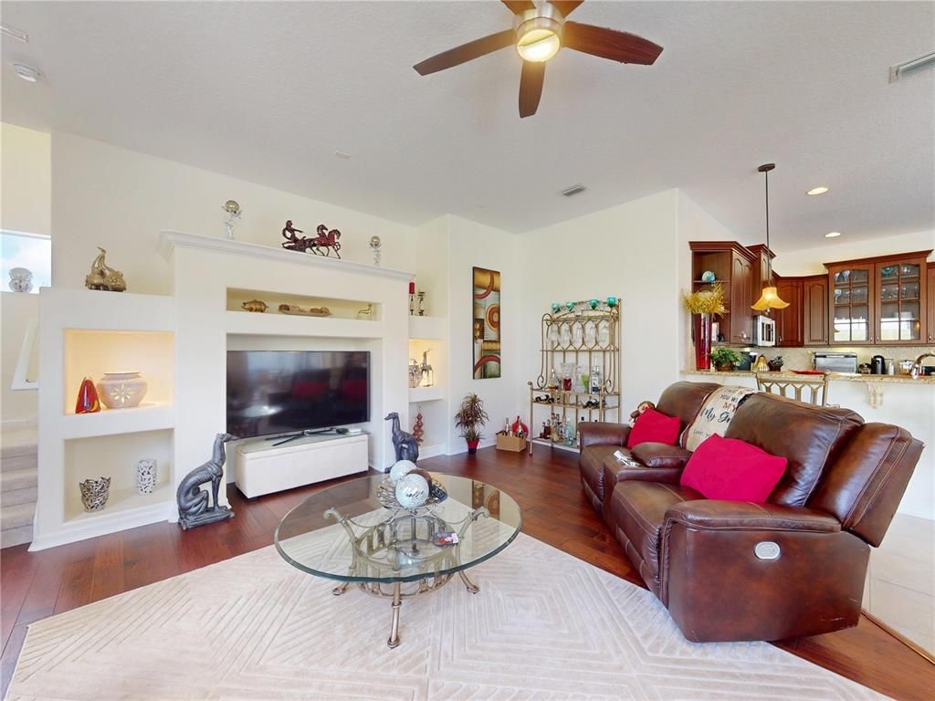 Interior, Kitchen, Living room, Pendant Lights, Recessed Lighting, Wood Texture Flooring