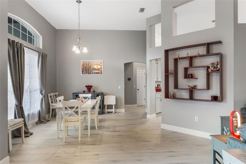 Chandelier, Dining room, Interior, Pendant Lights, Wood Texture Flooring