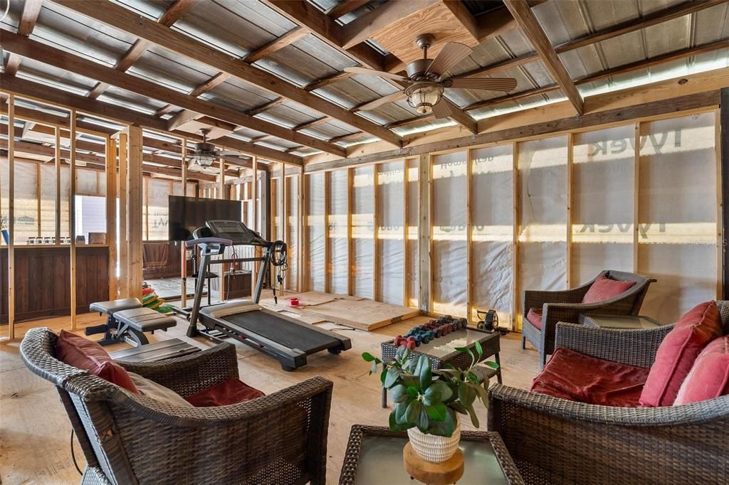 Fitness Equipment, Interior, Living room, Sun Room, Water, Wooden Beams