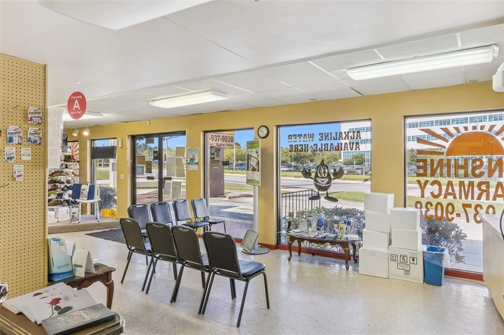 Dining room, Interior