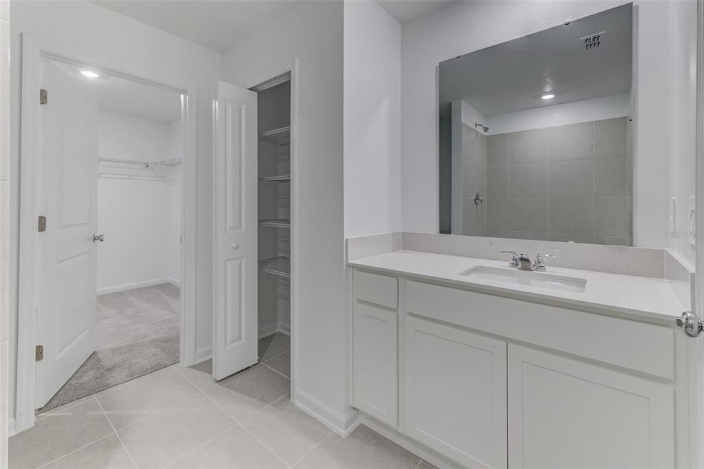 Bathroom, Interior, Recessed Lighting, Walk-in Closets