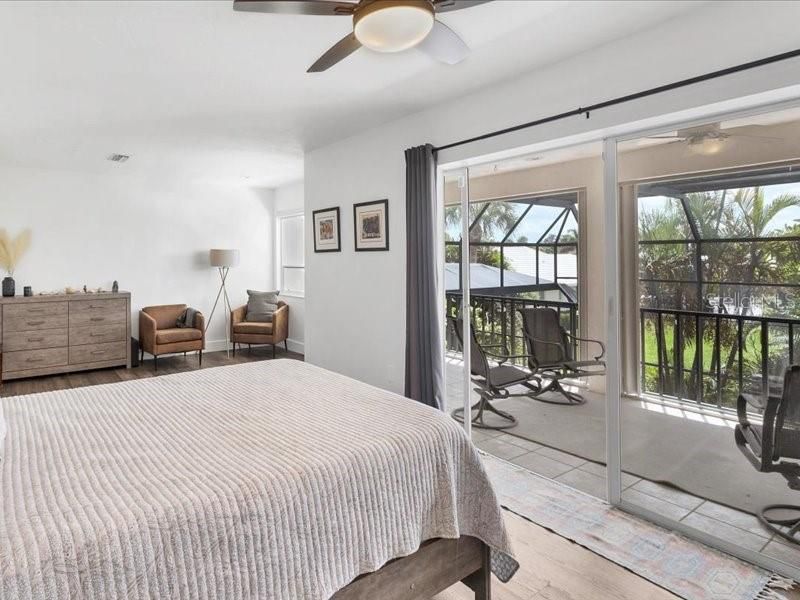 Bedroom, Interior, Sun Room, Wood Texture Flooring