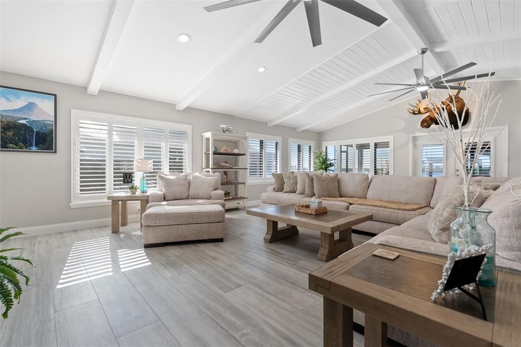 Interior, Living room, Recessed Lighting, Wood Texture Flooring