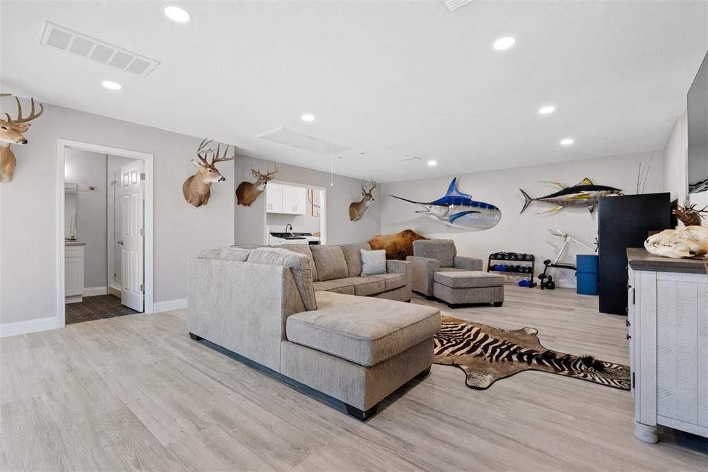 Interior, Living room, Recessed Lighting, Wood Texture Flooring