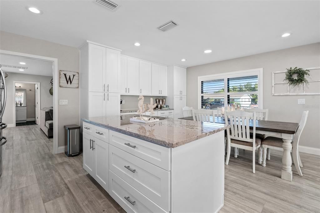 Dining room, Interior, Kitchen, Recessed Lighting, Wood Texture Flooring