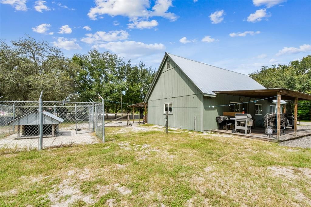Backyard, Exterior