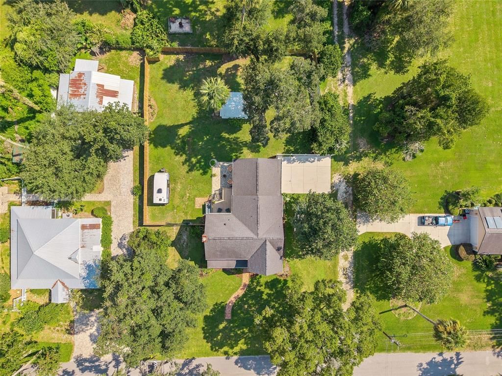 Exterior, Drone