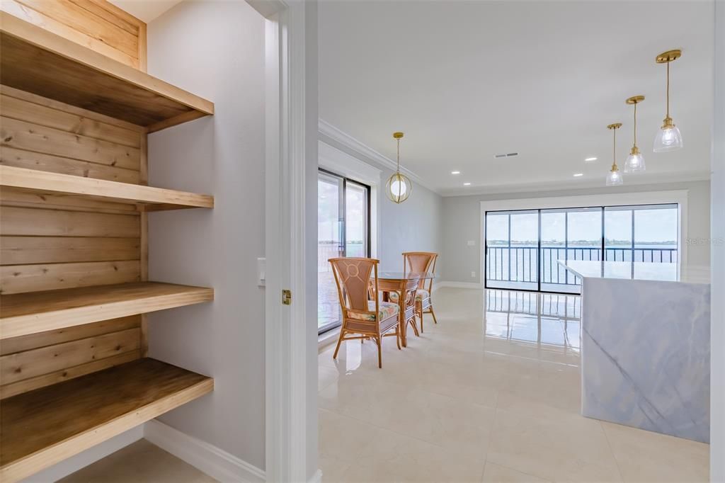 Dining room, Interior, Pendant Lights, Recessed Lighting