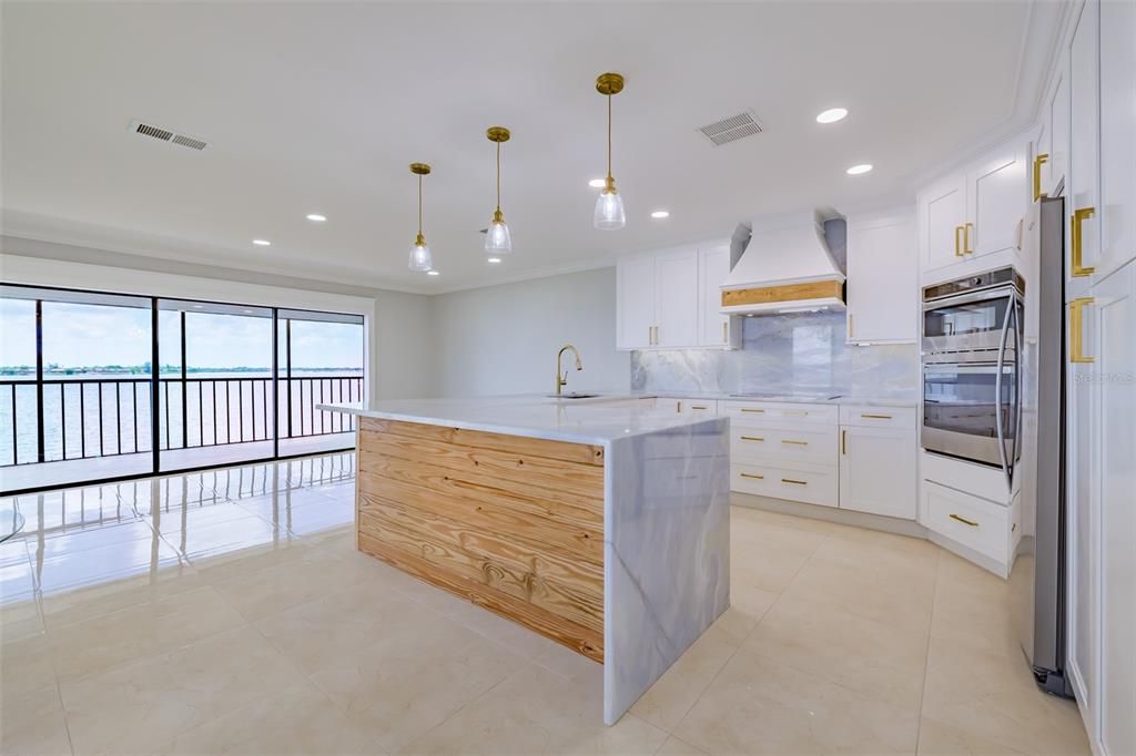 Interior, Kitchen, Pendant Lights, Recessed Lighting, Water