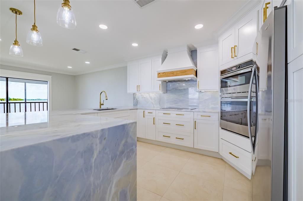 Interior, Kitchen, Pendant Lights, Recessed Lighting, Stainless Steel Appliances