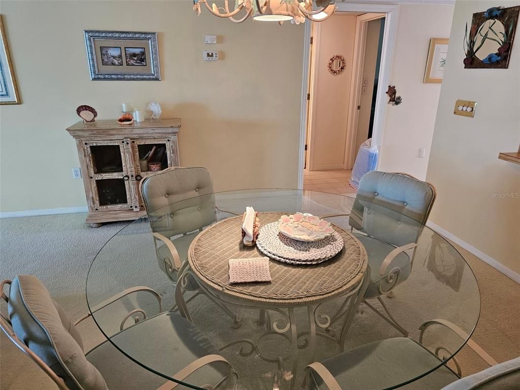 Chandelier, Dining room, Interior