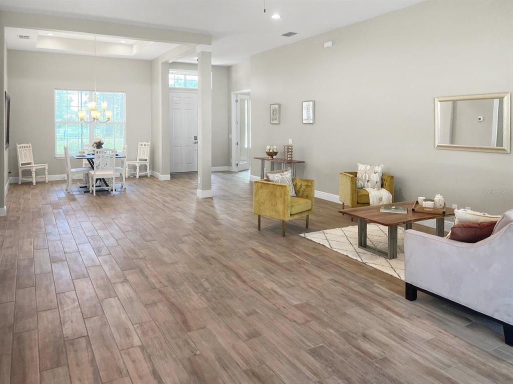 Chandelier, Dining room, Interior, Living room, Pendant Lights, Recessed Lighting, Wood Texture Flooring