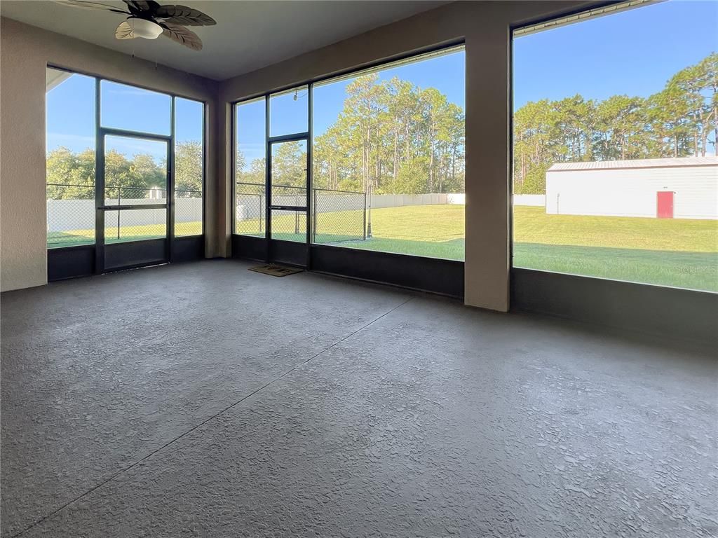 Empty room, Interior, Sun Room