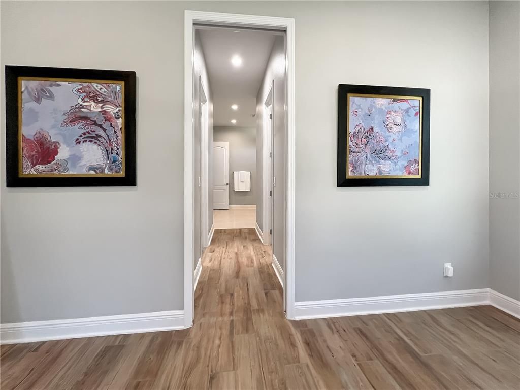 Interior, Recessed Lighting, Wood Texture Flooring