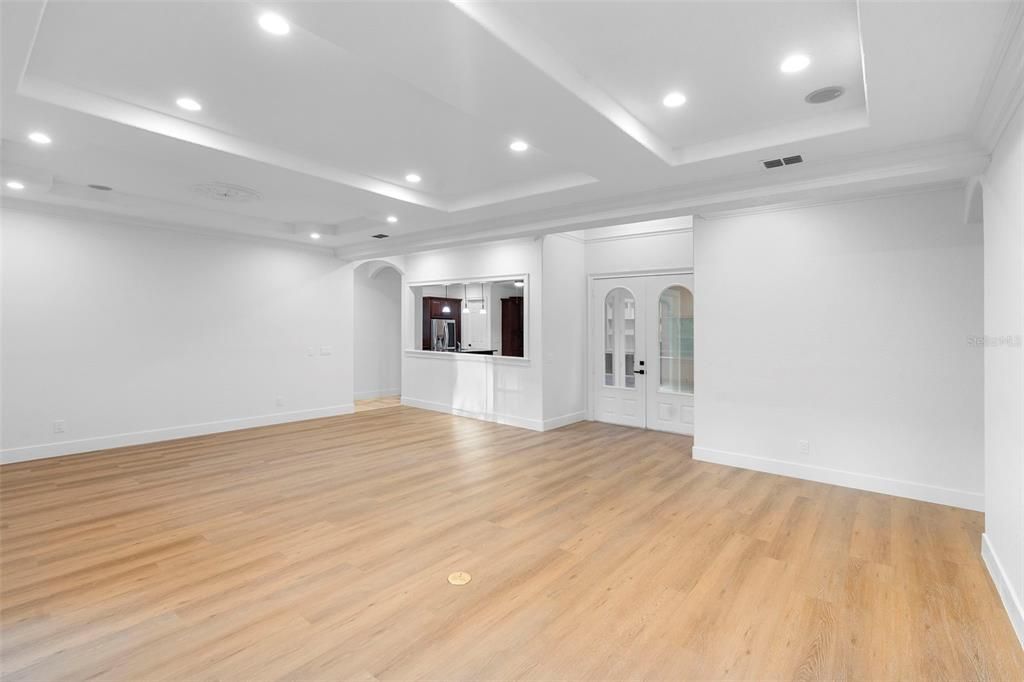 Empty room, Interior, Recessed Lighting, Wood Texture Flooring