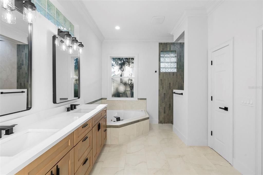 Bathroom, Dual Sink Vanities, Interior, Marble, Recessed Lighting