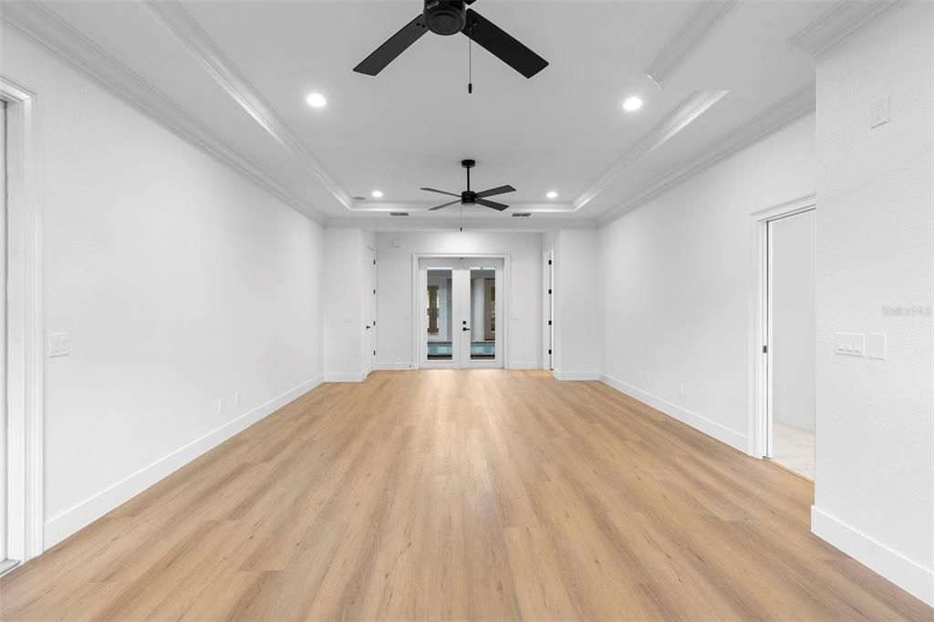 Empty room, Interior, Recessed Lighting, Wood Texture Flooring