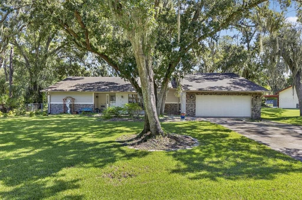 Attached, Backyard, Exterior, Facade, Ranch