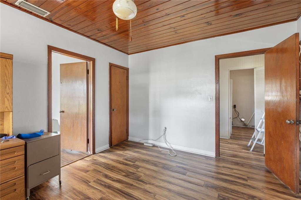 Empty room, Interior, Wooden Ceilings, Wood Texture Flooring