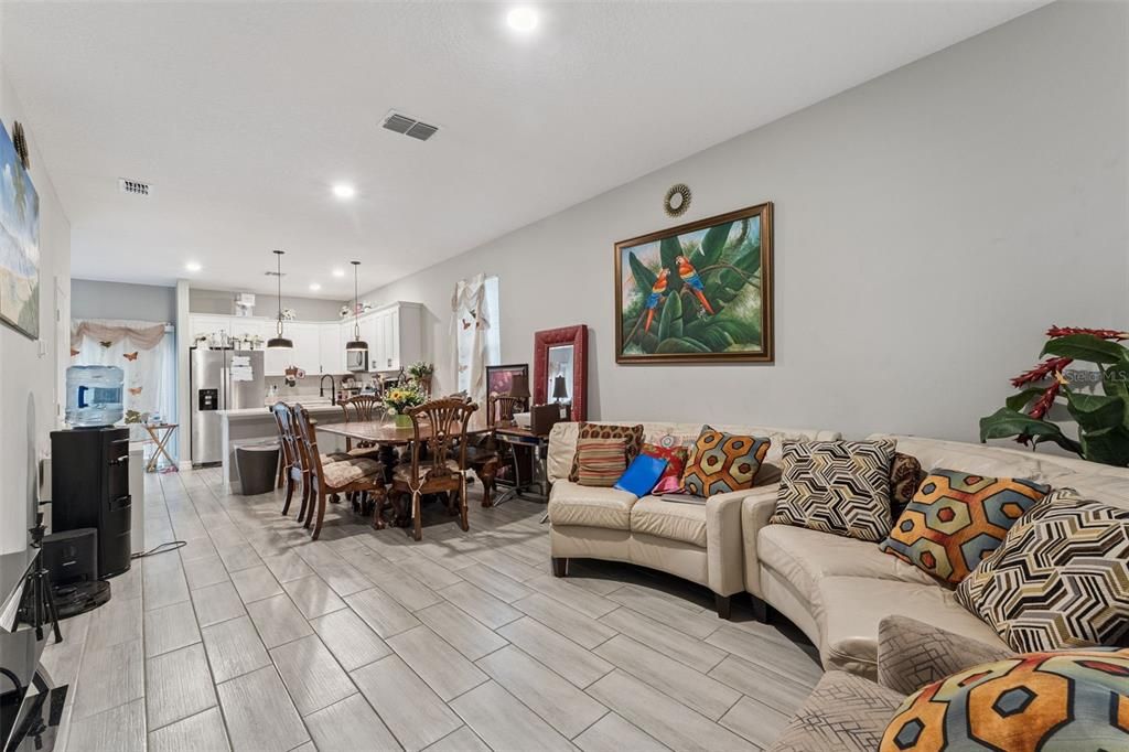 Dining room, Interior, Kitchen, Living room, Pendant Lights, Recessed Lighting, Wood Texture Flooring