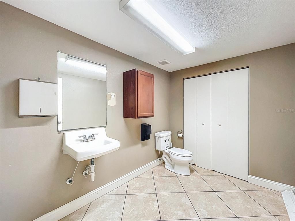 Bathroom, Interior