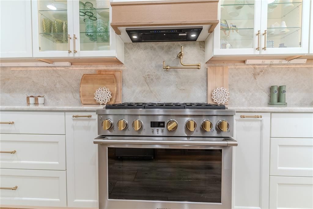 Interior, Kitchen, Stainless Steel Appliances