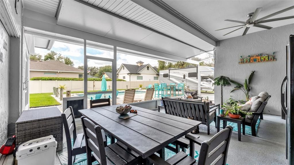 Dining room, Interior, Sun Room