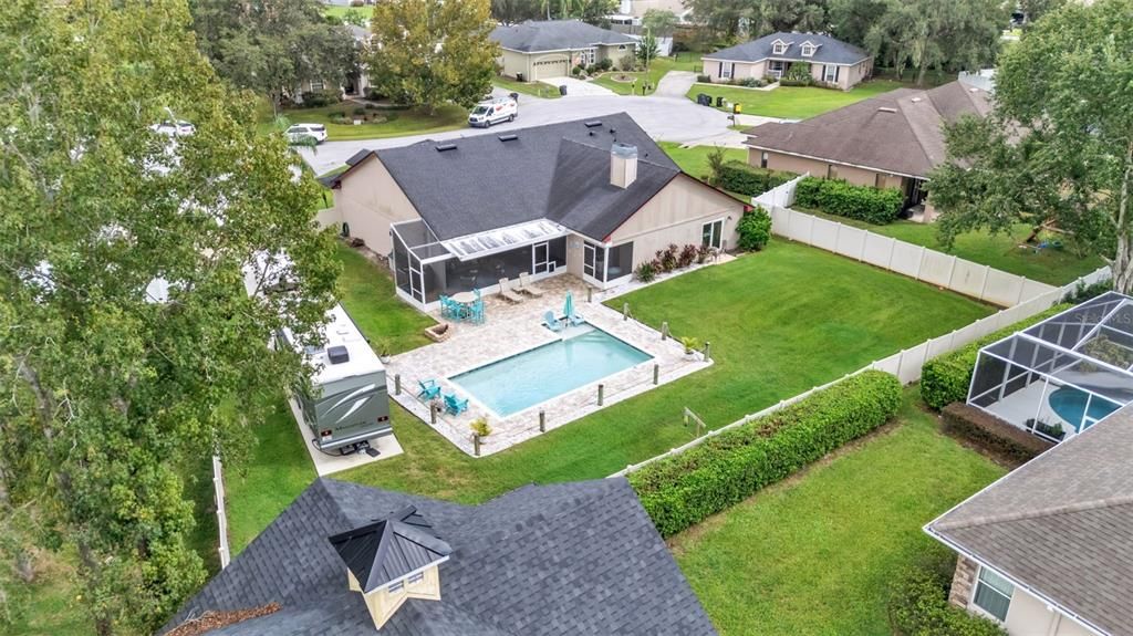 Exterior, Drone