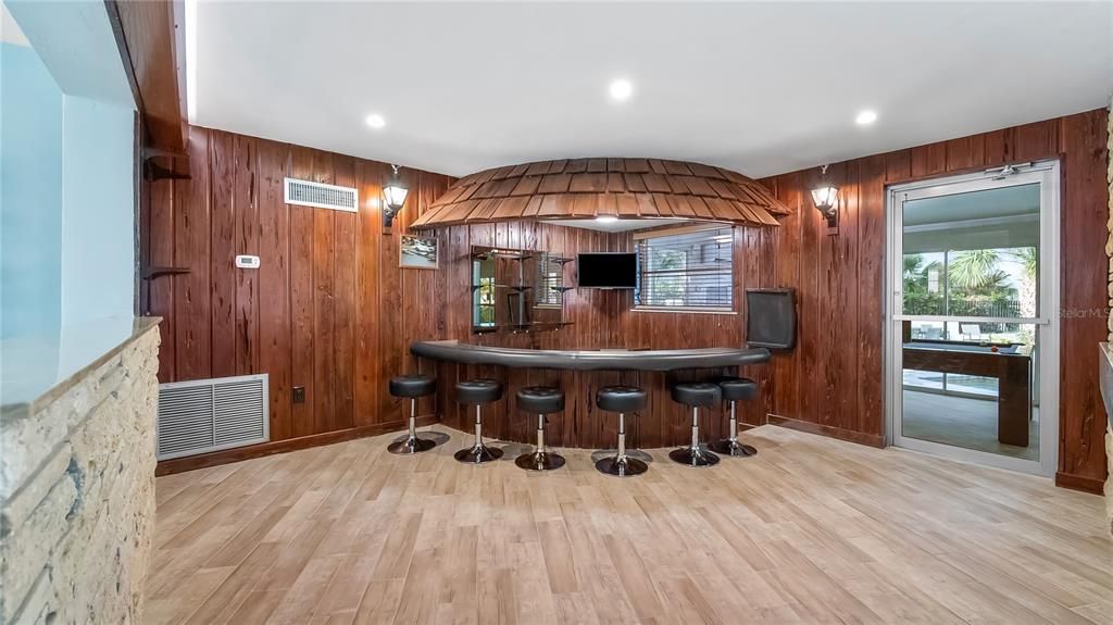 Interior, Recessed Lighting, Wood Texture Flooring, Wooden Walls