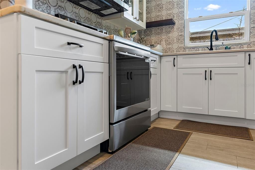 Interior, Kitchen, Stainless Steel Appliances, Wood Texture Flooring
