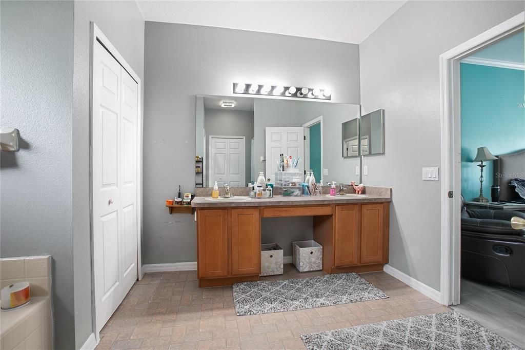 Bathroom, Dual Sink Vanities, Interior, Wood Texture Flooring