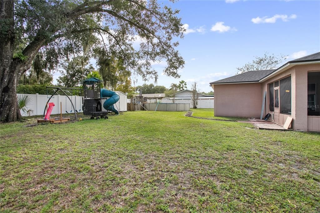 Backyard, Exterior, Playground