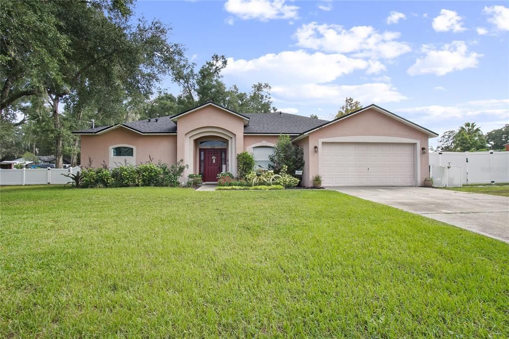 Attached, Backyard, Exterior, Facade, Ranch