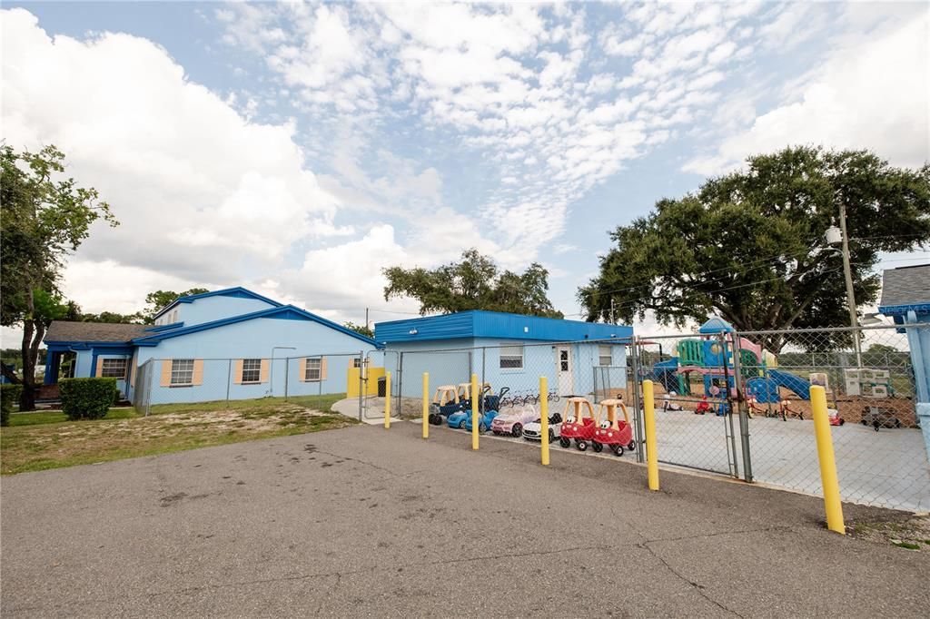 Backyard, Exterior, Playground