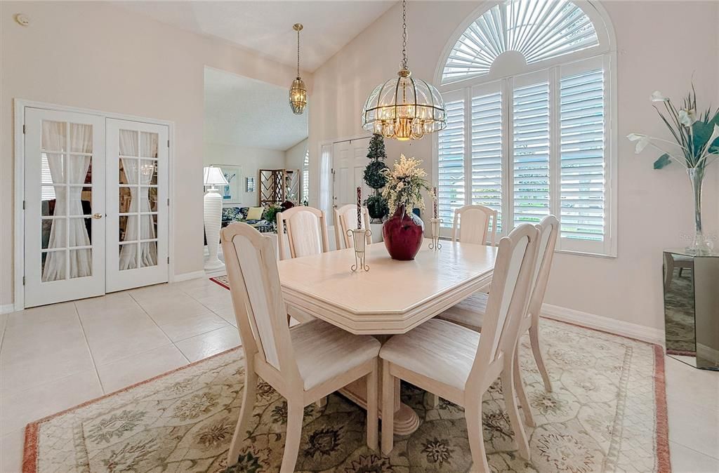 Dining room, Interior, Pendant Lights