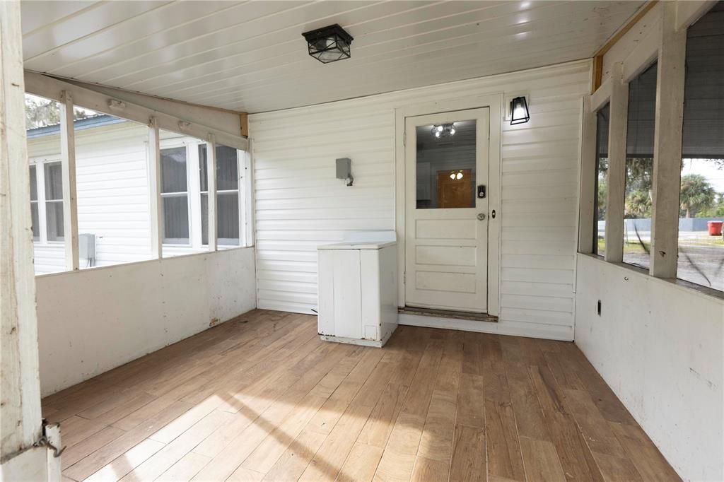 Exterior, Wood Texture Flooring