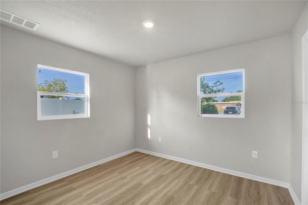 Empty room, Interior, Recessed Lighting, Wood Texture Flooring