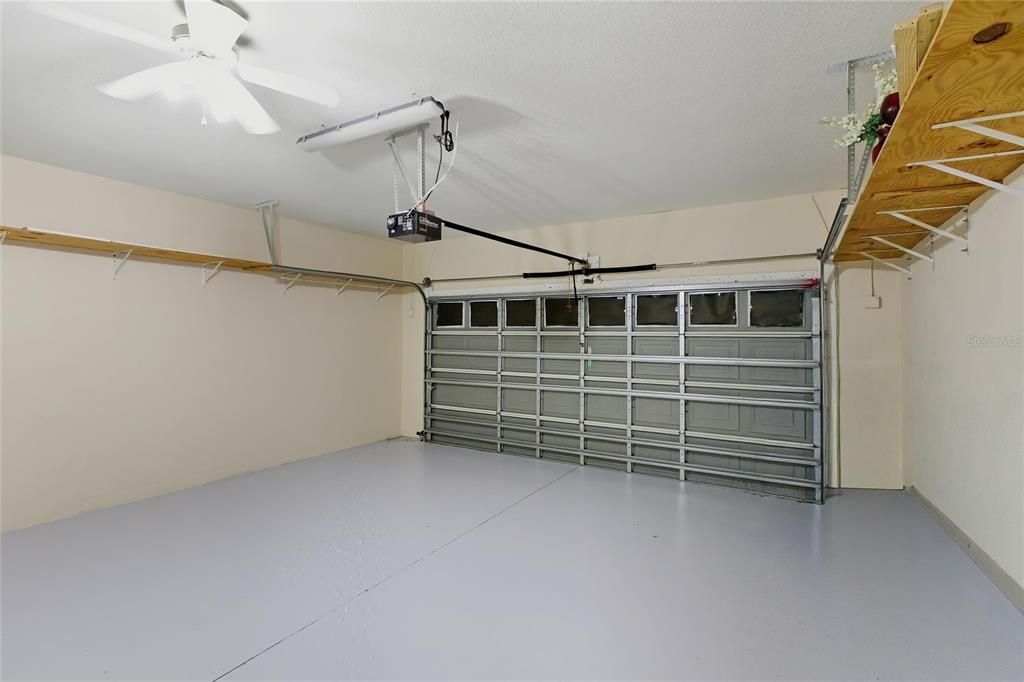 Garage, Interior