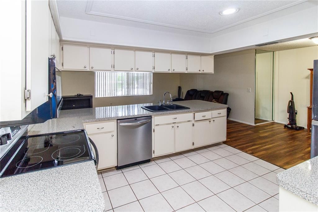 Interior, Kitchen, Recessed Lighting, Wood Texture Flooring