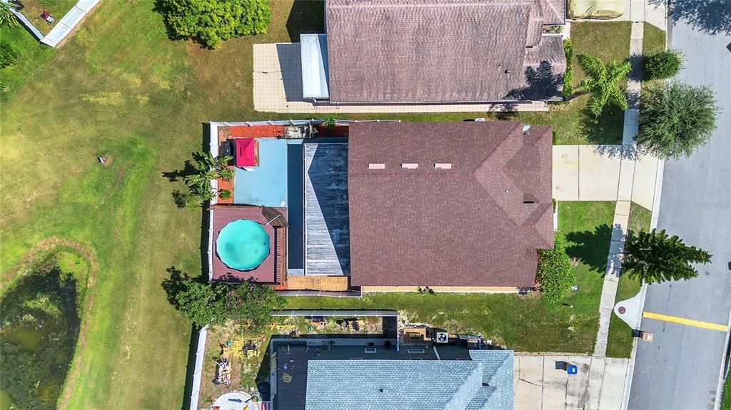 Exterior, Drone