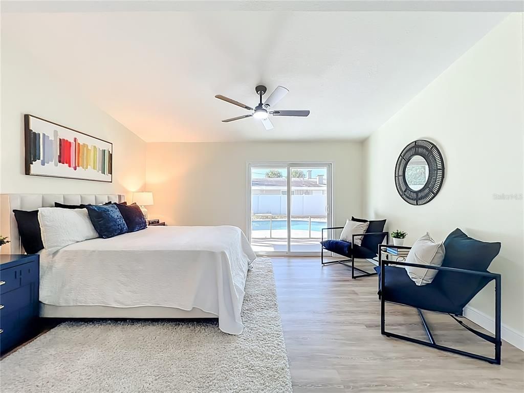 Bedroom, Interior, Water, Wood Texture Flooring