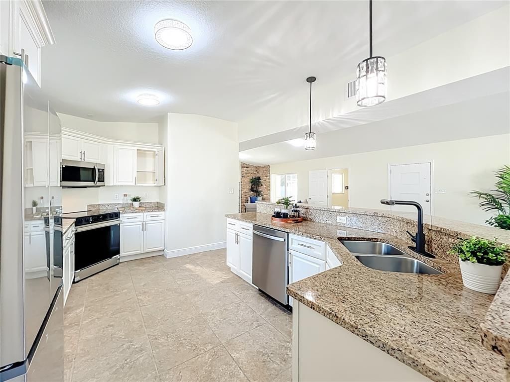 Interior, Kitchen, Pendant Lights, Stainless Steel Appliances